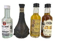 Mini bar set 4 mignonnettes Rhum: Bacardi-Deadhead-Sailor Jerry-Peaky Blinder