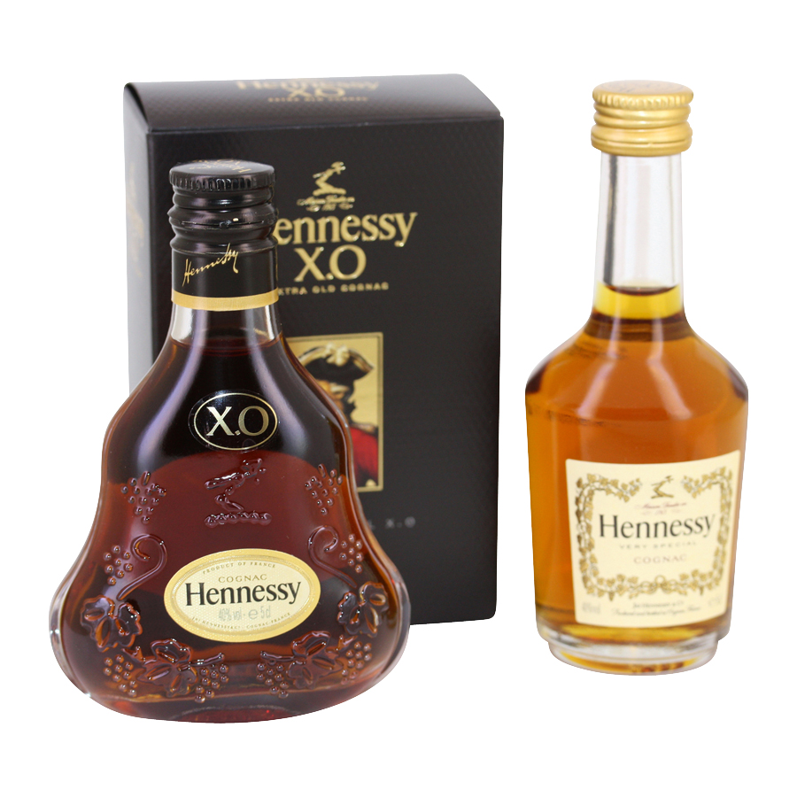 Hennessy cognac цена. Коньяк Hennessy 0,5 XO 0.5 Cognac. Hennessy коньяк 0.5. Хеннесси Хо 0.5 Cognac. Hennessy XO Cognac 0.5.